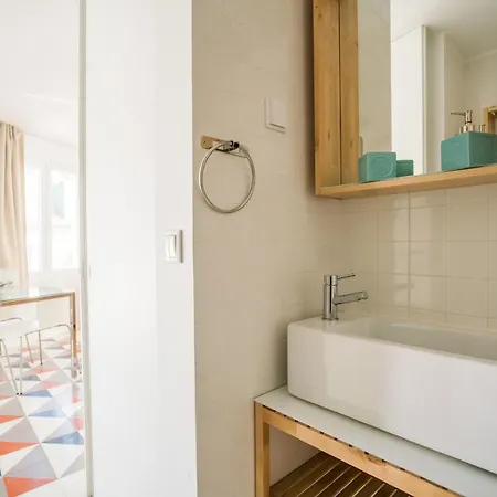 公寓 Duplex Ap Location *